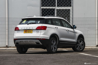 2015款哈弗H6 Coupe 2.0T自动两驱尊贵型