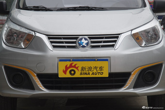 2014款启辰R30 1.2L手动优享版