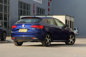 2014款菲亚特致悦1.4T自动运动版