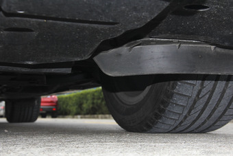 2015款英菲尼迪Q70L 2.5L奢华版