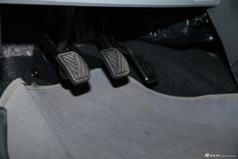 2013款奥拓1.0L手动实用型