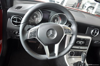 2011款奔驰SLK200时尚型