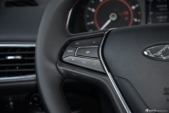 2016款艾瑞泽5 1.5L自动领臻版