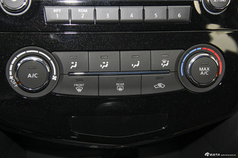 2016款逍客2.0L自动XL精英版