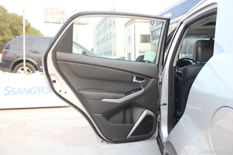 2014款柯兰多2.0L 汽油两驱自动豪华导航版到店实拍