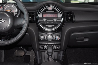 2015款MINI ONE 1.2T手动五门掀背