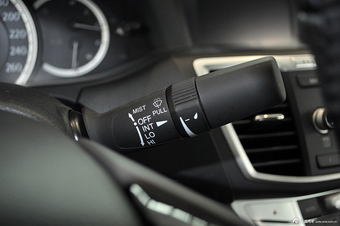 2014款雅阁2.0EX豪华版