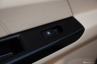 2015款逸动1.6L手动豪华