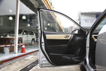 2016款雷凌1.8L自动精英版GS