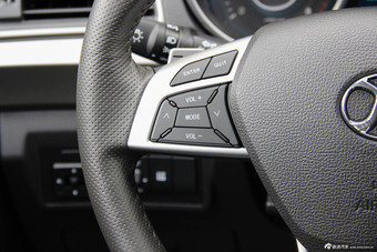 2015款绅宝X65 2.0T自动舒适型