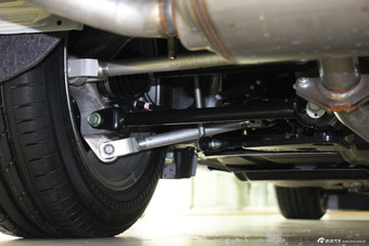 2014款英菲尼迪Q50 3.7自动豪华型到店实拍