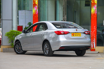 2015款荣威360 1.4T自动尊享版