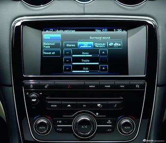 2013款捷豹XJ官方图