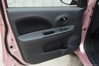 2015款玛驰1.5L自动易智版