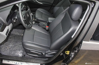 2016款众泰Z300 1.5L手动豪华型