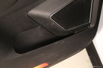 2016款吉利博越1.8TD自动四驱智尊型