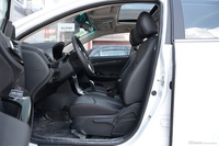 2016款比亚迪e5豪华型