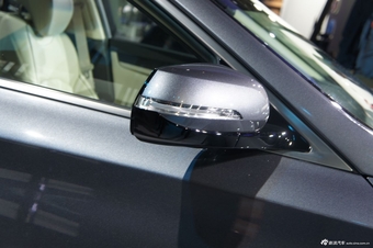 新款现代劳恩斯