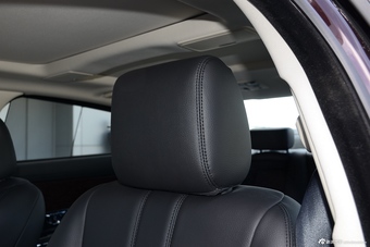 2016款捷豹XJL 2.0T自动两驱典雅商务版