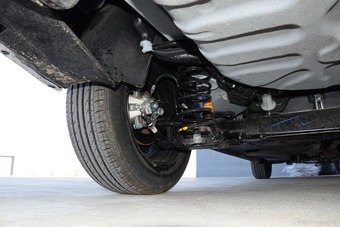 2016款全新爱丽舍1.6L手动时尚型