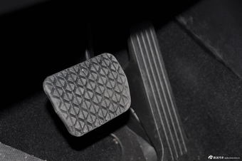 2013款马自达CX-5 2.5L自动四驱豪华型