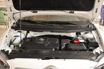 2014款中华H530 1.5T手动豪华型图片