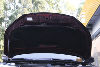 2015款汉兰达2.0T自动四驱至尊版7座