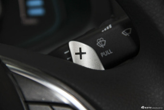 2015款绅宝CC 1.8T自动精英版