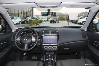 2013款劲炫ASX 2.0L自动两驱精英版图片