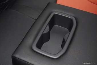 2015款宝骏560 1.8L手动精英型