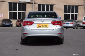 2015款英朗手动精英型