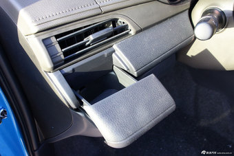 广丰YARiS L 致炫1.3L自动魅动版