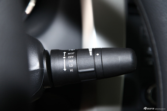 2013款骊威1.6XE CVT舒适版