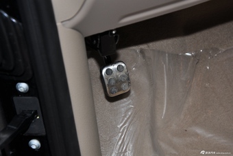 2014款唯雅诺3.5L卓越版