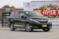 2016款艾力绅2.4L自动豪华版