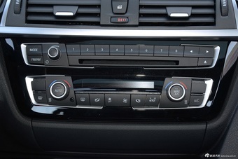 2016款宝马3系 1.6T自动316Li时尚型