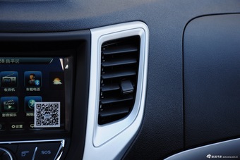 2015款CS35 1.6L手动豪华导航型