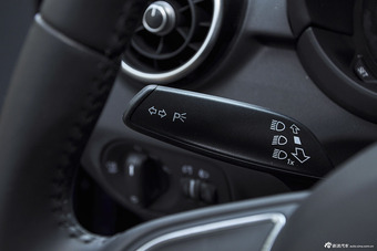 2015款 奥迪A1 30TFSI Sportback