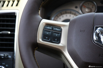 2011款道奇Ram 1500 Laramie Longhorn到店实拍