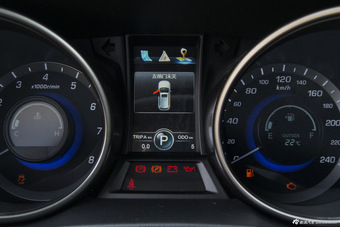 长安2014款CS75 1.8T自动精英型 国IV