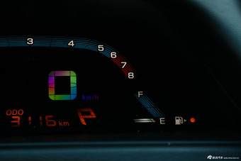 2015款纳5 1.8T自动智慧型