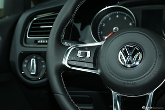 2016款高尔夫1.4T自动R-Line