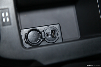 2013款世嘉两厢1.6L手动乐尚型