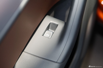 2013款Q3 35TFSI quattro四驱技术型 