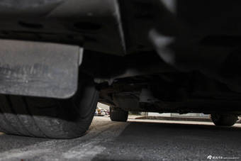 2014款英菲尼迪Q50 3.7L自动豪华运动版