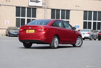 2015款英朗15N手动豪华型