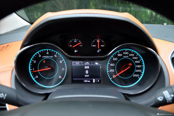 2015款科鲁兹1.4T自动旗舰版