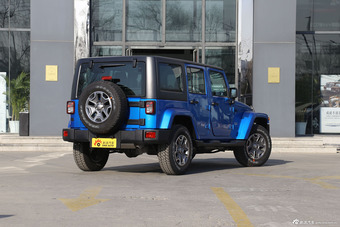 2015款牧马人3.0L四门版Sahara