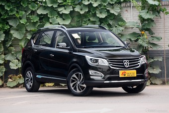 2015款宝骏560 手动豪华