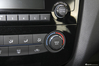 2016款逍客2.0L自动XL精英版